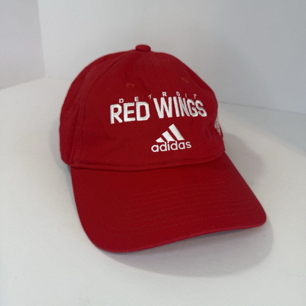 Adidas Detroit Red Wings NHL Hockey Strapback Hat